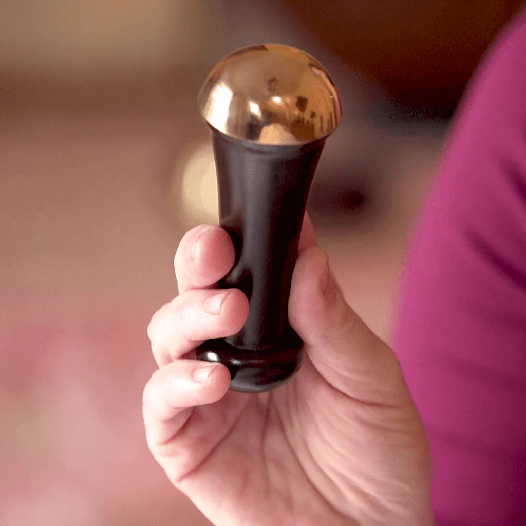Kansa Wand - Personal Face Wand with Free Mini Kesaradi Face Oil - Image 3