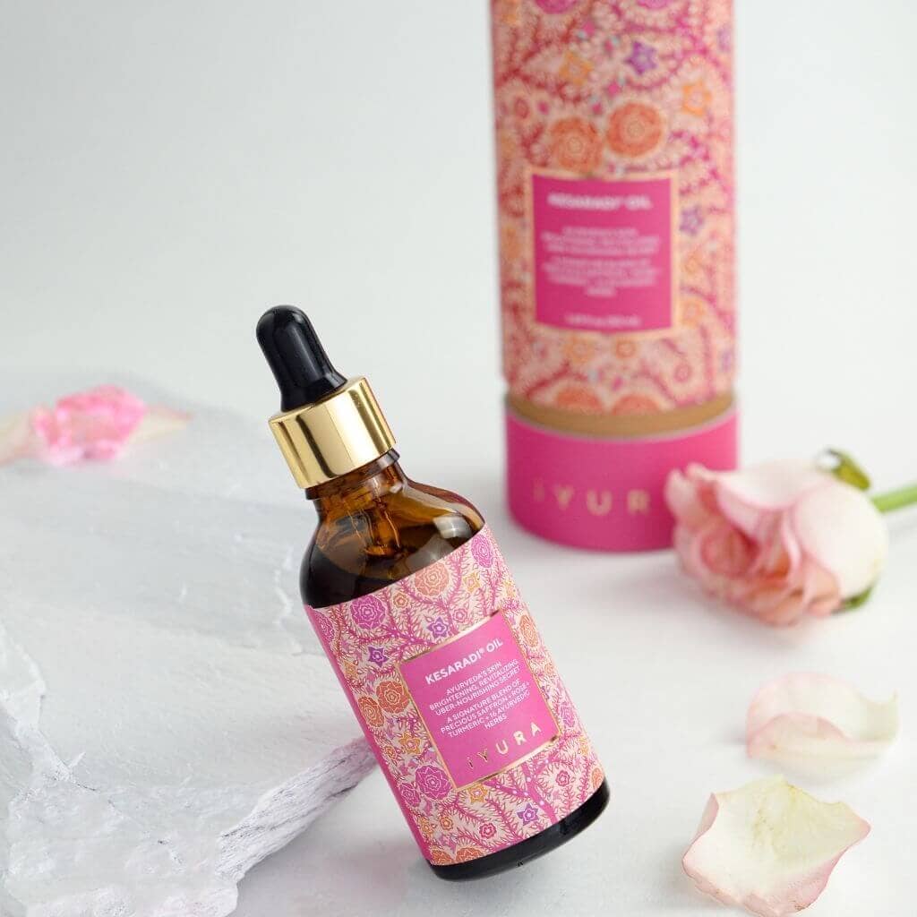 Kesaradi Daily Glow - iYURA Face Oil for Dry Skin or Sensitive Skin - Natural Skincare for Glowing Skin - With Saffron